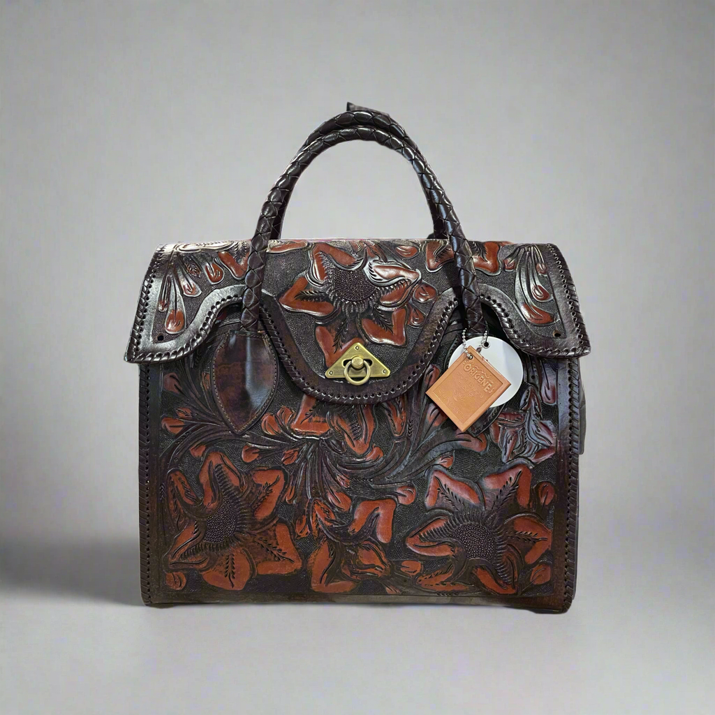 Blancarte Maleta Boton Oversized Purse