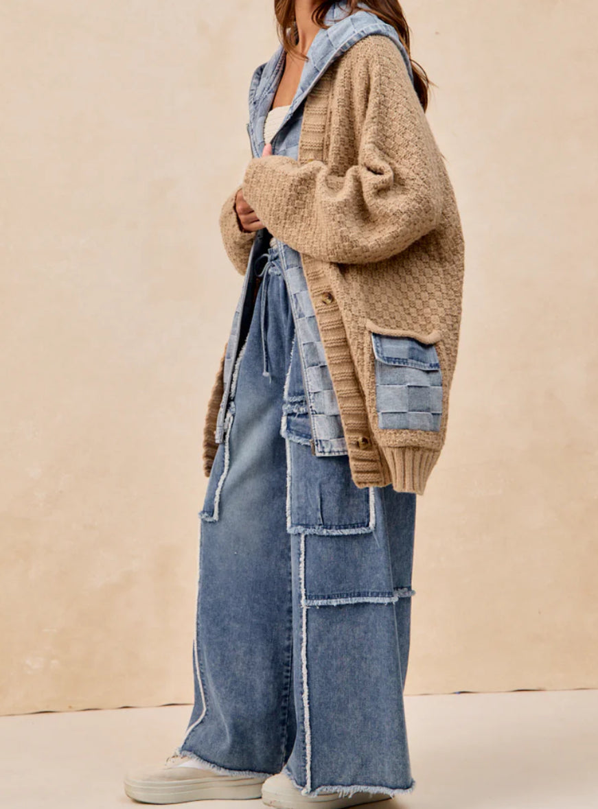 WASHED DENIM PANTS WITH DISTRESSED SEAM DETAILS