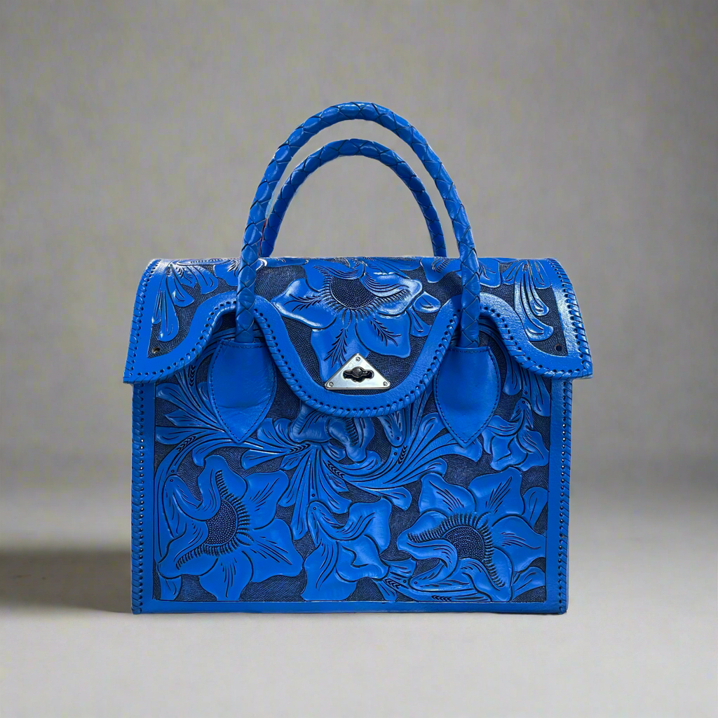 Blancarte Maleta Boton Oversized Purse