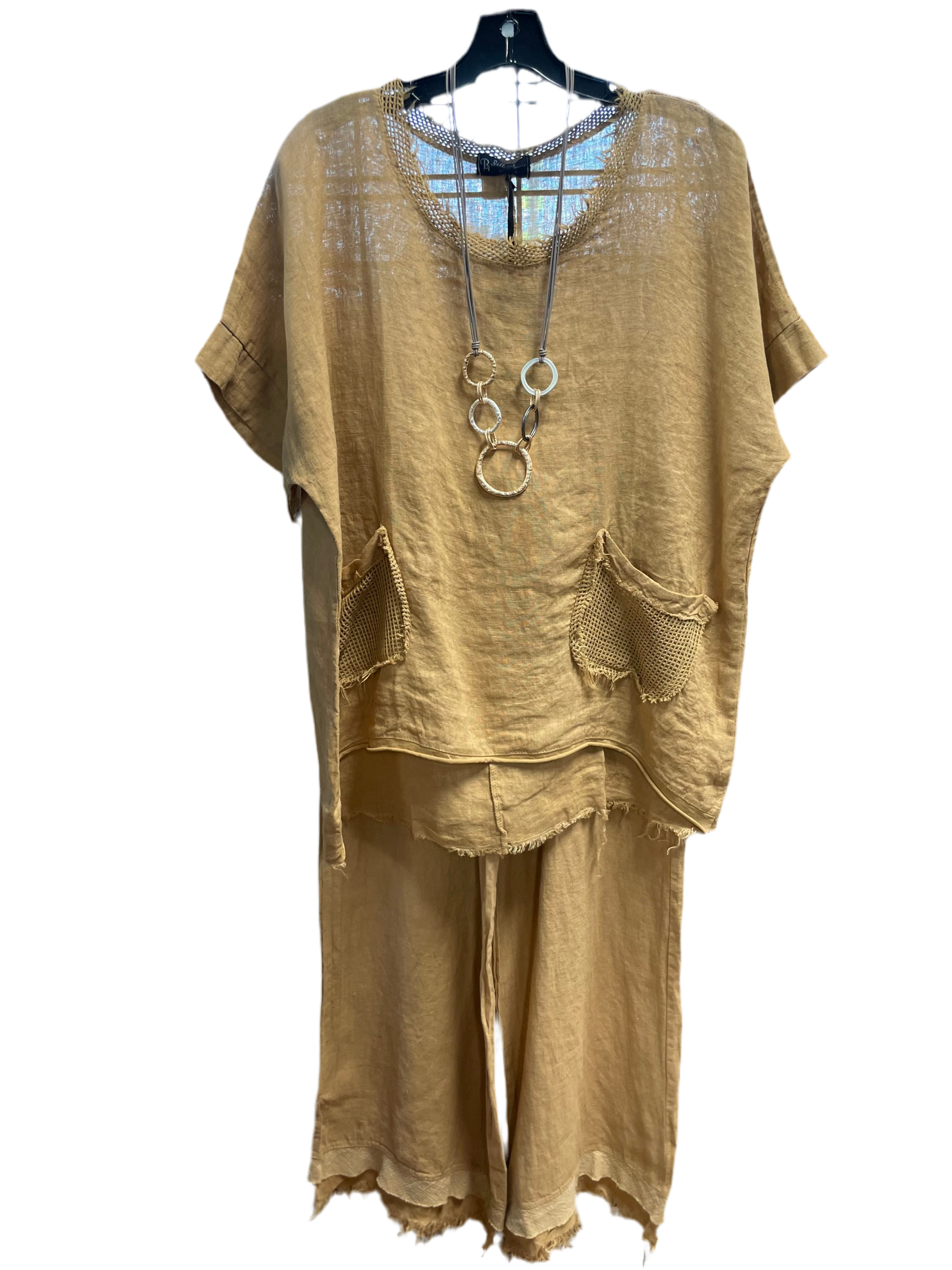 Two piece linen, frayed neck line