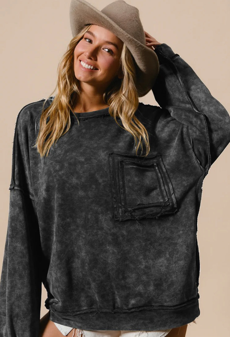 WASHED TERRY CUT EDGE DETAIL POCKET TOP