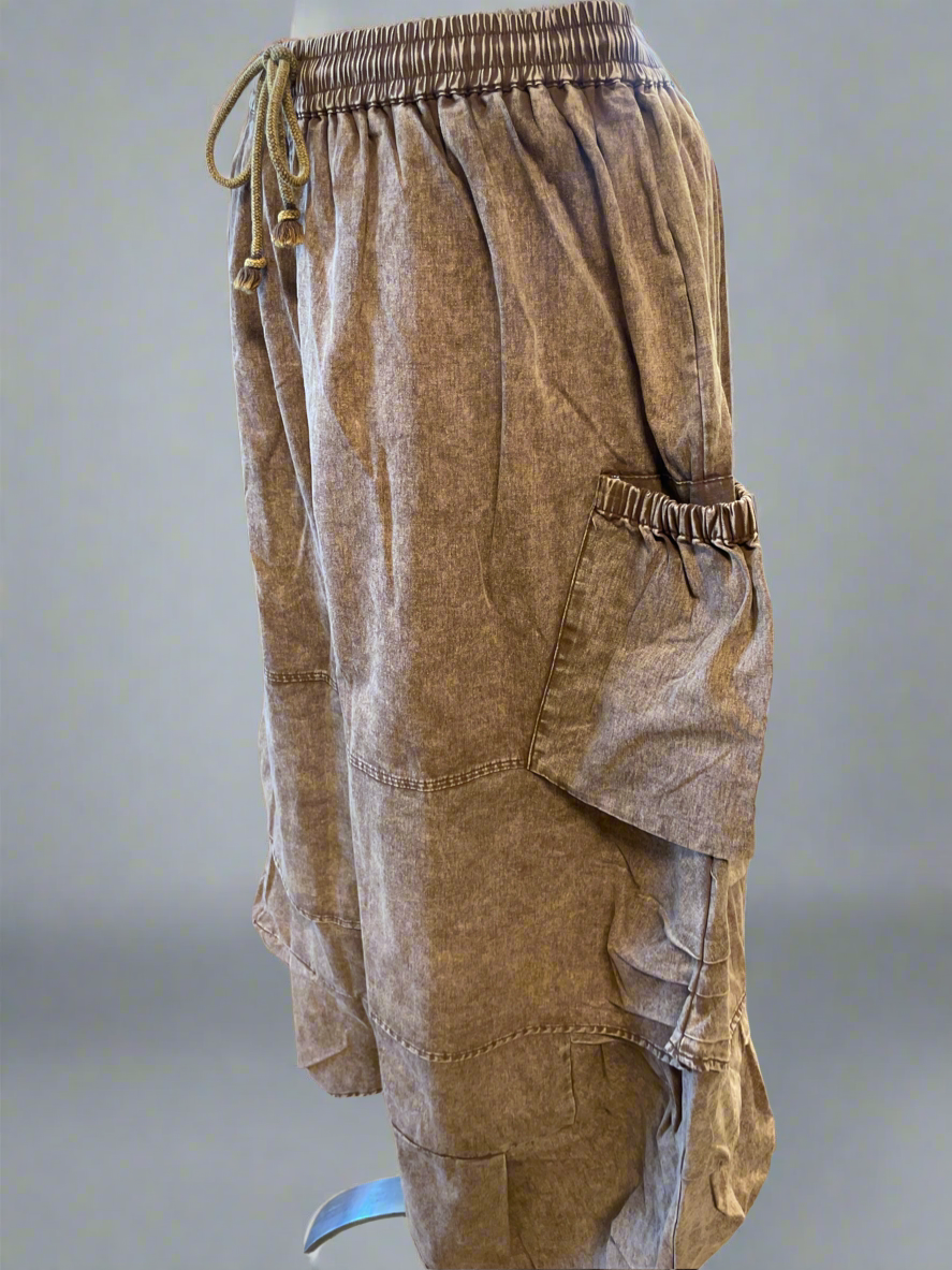 Ruffle pants